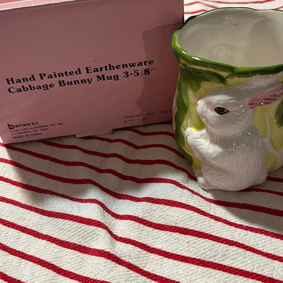 Ceramic Bunny Accent Coffee Mug - White & Green - Picture 5 of 5